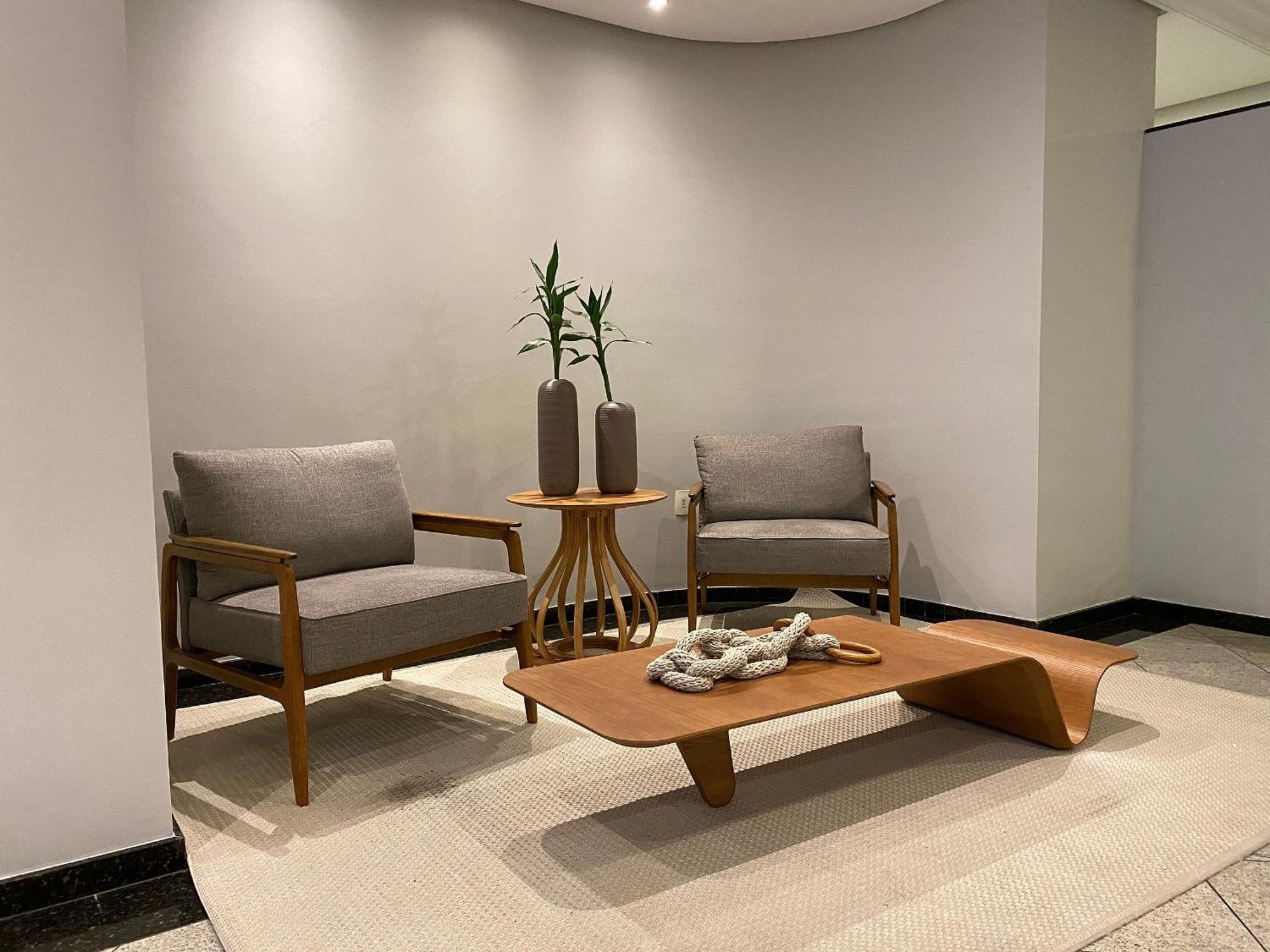 Apartamento Prg82 - Climatizado, 3 Dorm, Prox Av Brasil, Amplo Balneário Camboriú